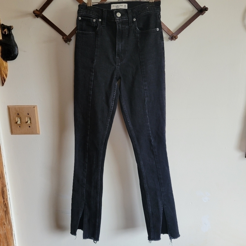 Abercrombie & Fitch the Skinny High Rise Jean Dark Gray Raw Split Hem 00 XS